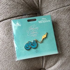 Disney Enamel Pins - Flotsam & Jetsam